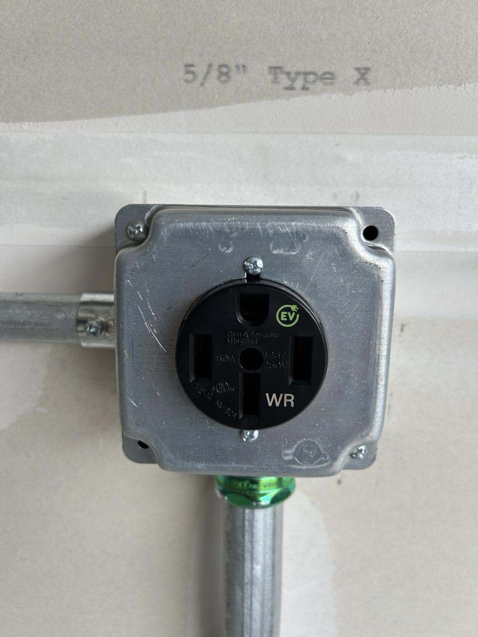 NEMA 14-50 EV charging receptacle