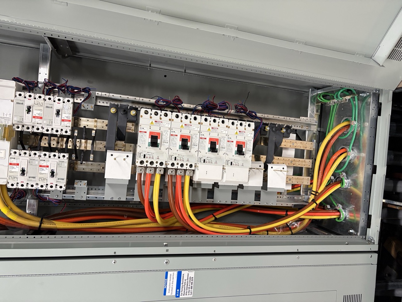 Eaton distribution breakers and feeders